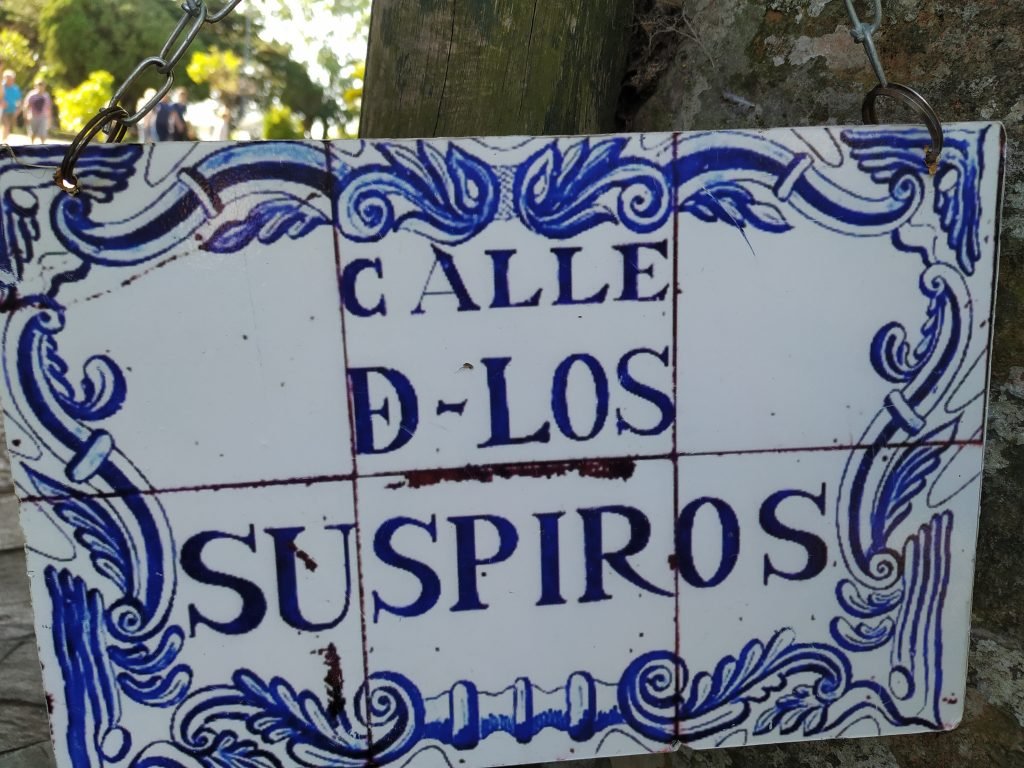 Calle de Los suspiros