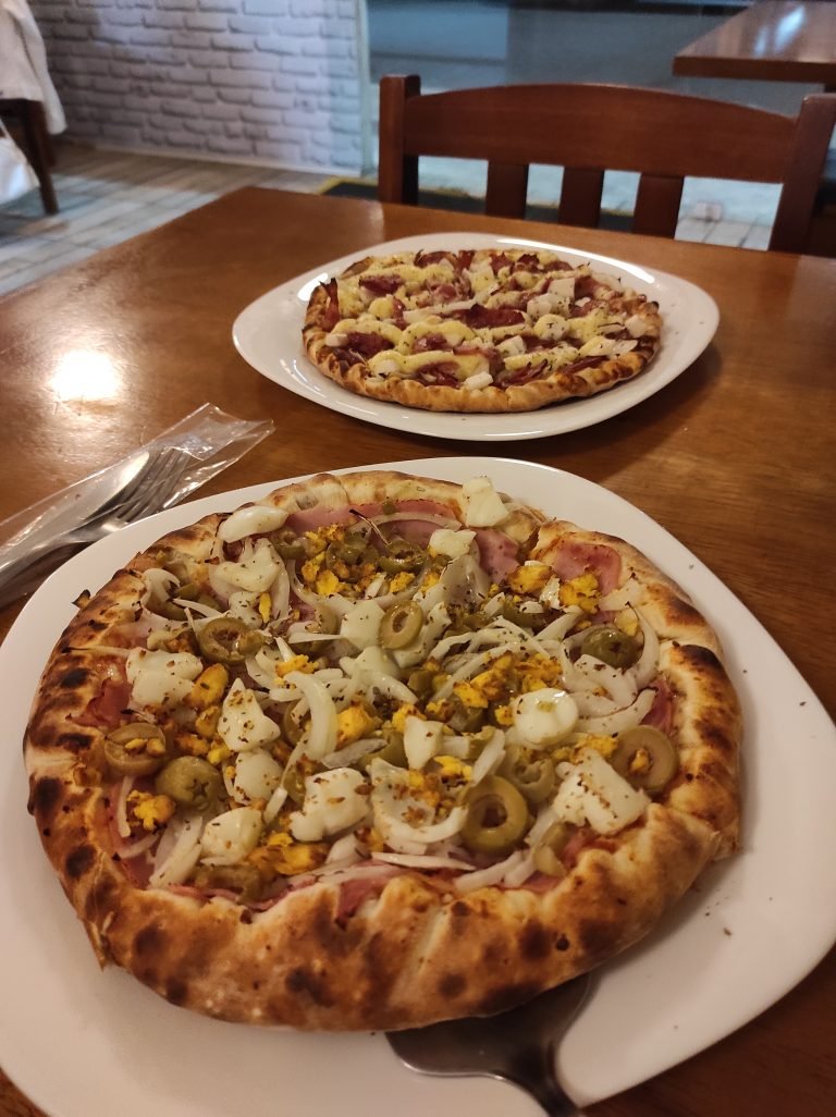 Onde comer em Balneário Camboriú Conheça 6 opções Dá para viajar