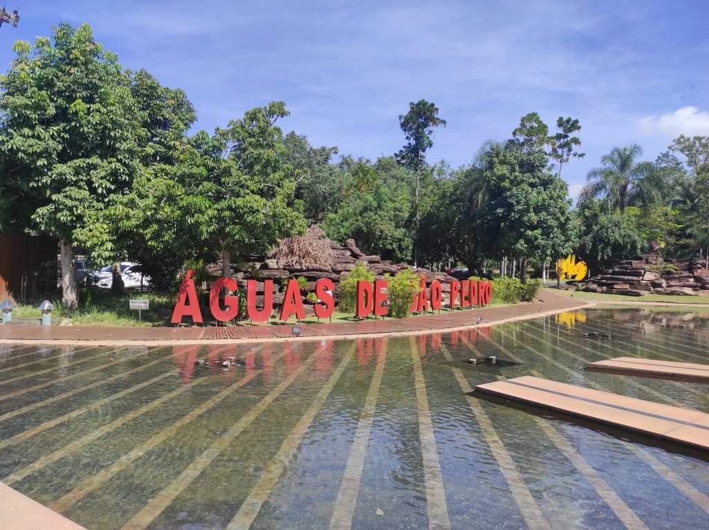 Letreiro de Águas de São Pedro