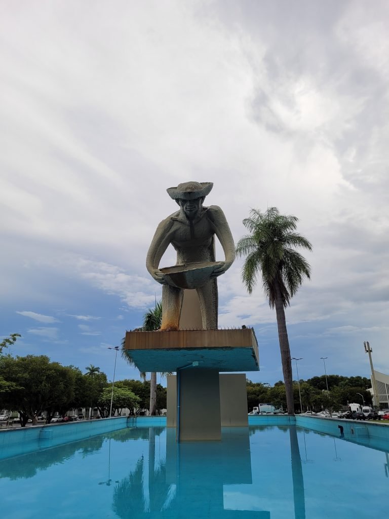 Monumento aos garimpeiros